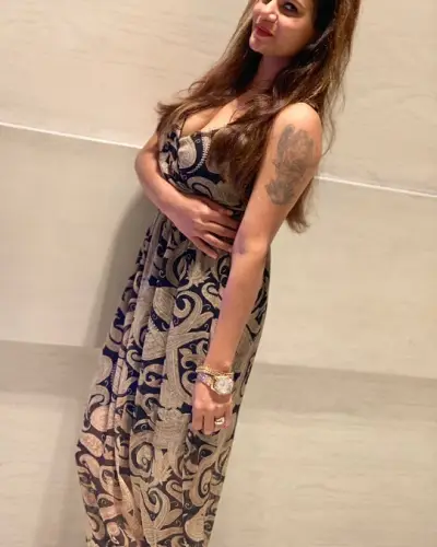 Siwani Escort